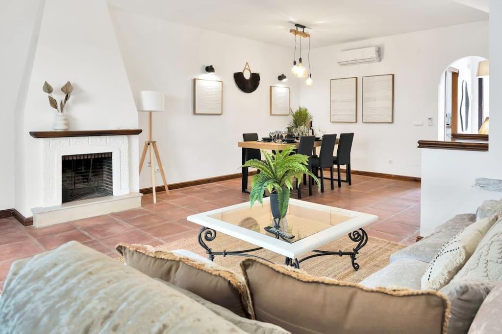 Appartamento Adosado Con Solarium Y Piscina En - Vistamar 16